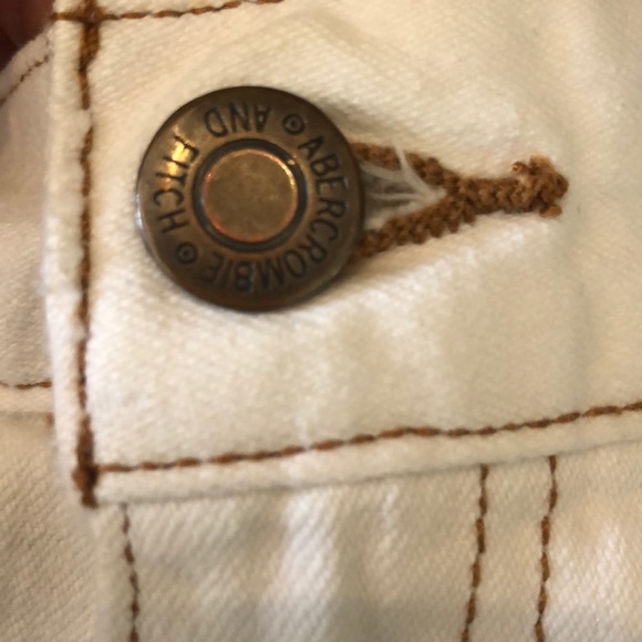 Abercrombie and Fitch White Denim Jeans size 8 - Picture 6 of 14